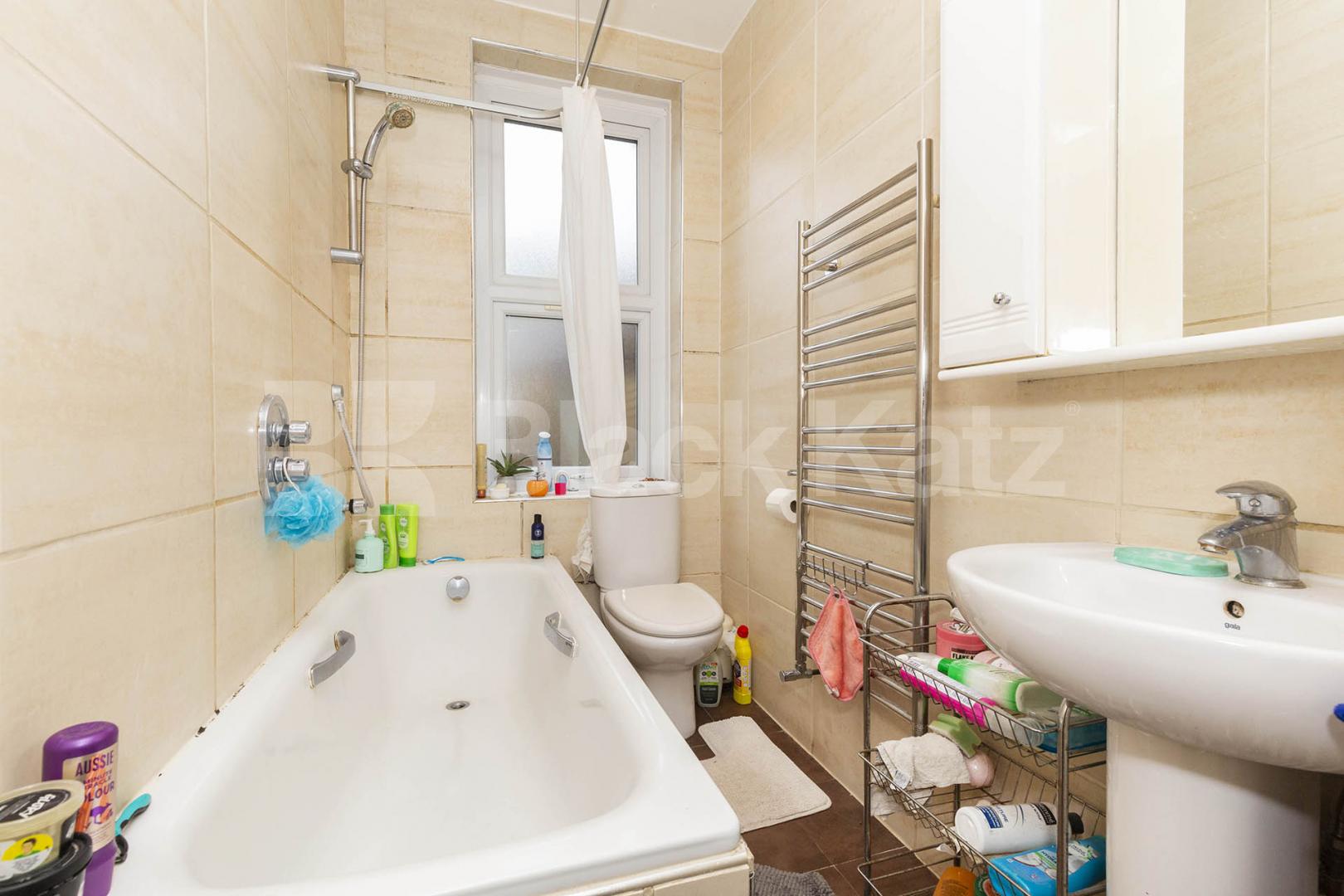 Modern terraced house Bloemfontein Road, Shepherds Bush